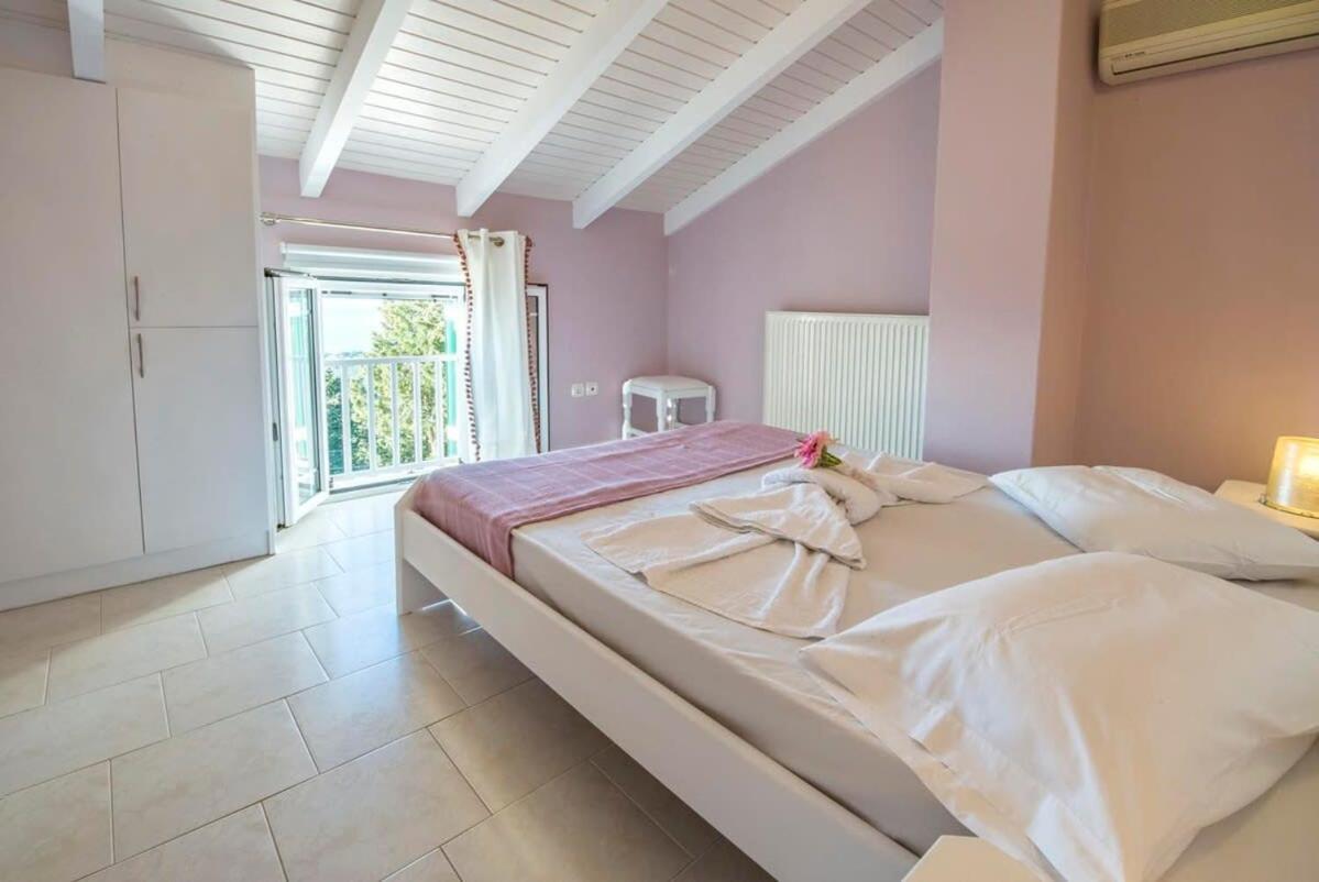 Villa Paxoi Serene Oasis - Mylos Mediterranean Charm