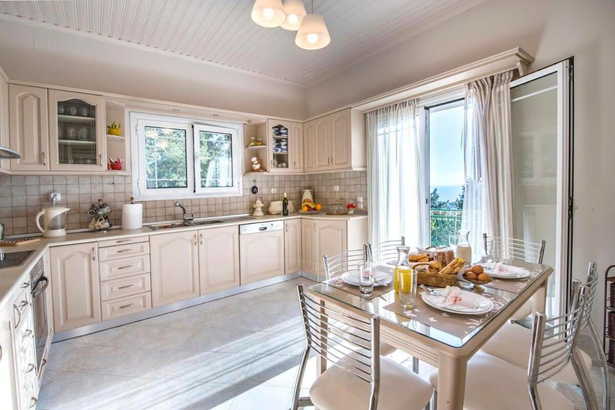Paxoi Serene Oasis - Mylos Mediterranean Charm