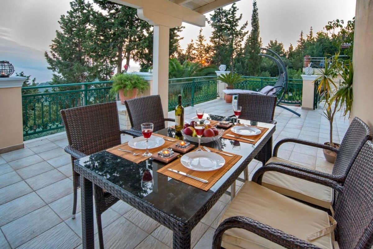 Villa Paxoi Serene Oasis - Mylos Mediterranean Charm *