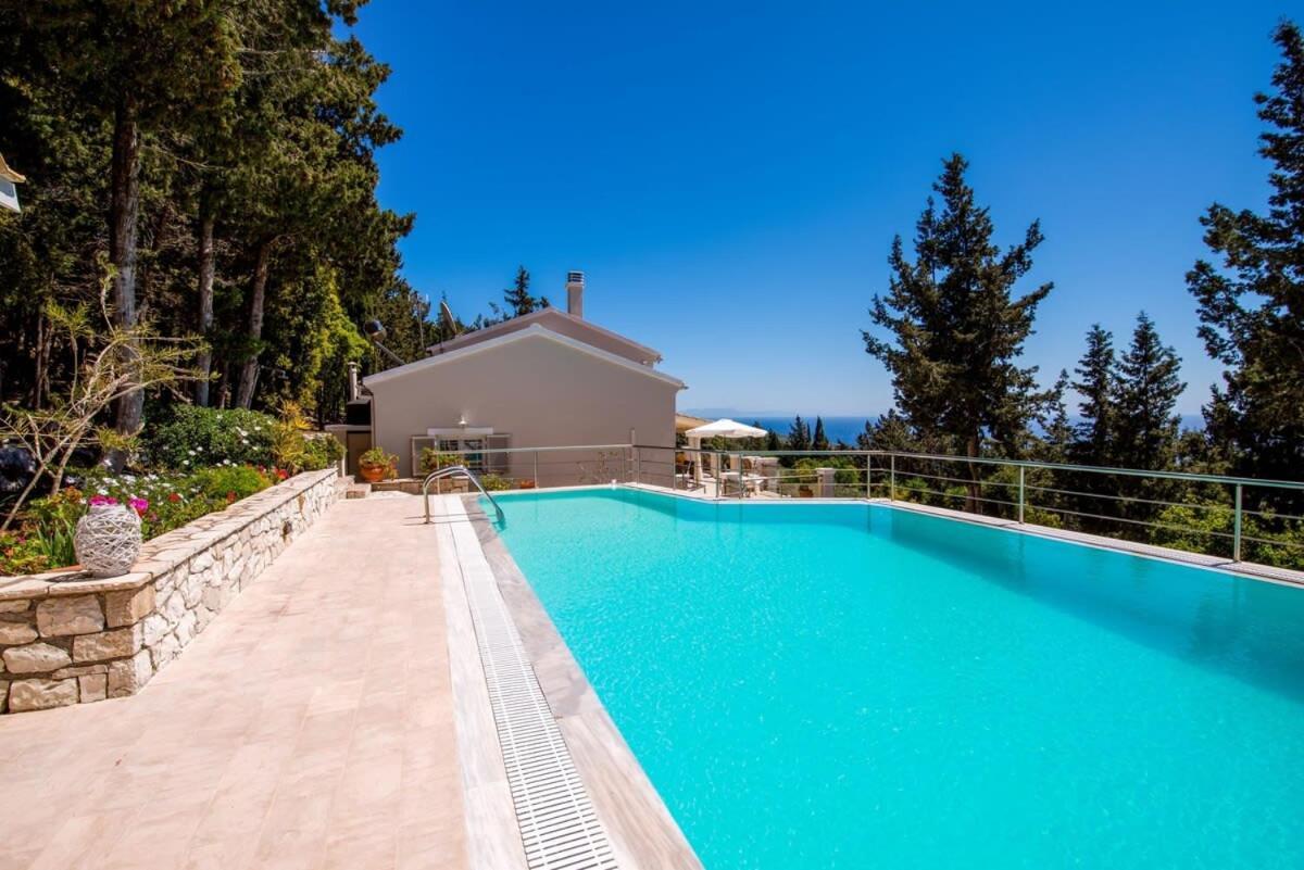 Villa Paxoi Serene Oasis - Mylos Mediterranean Charm *